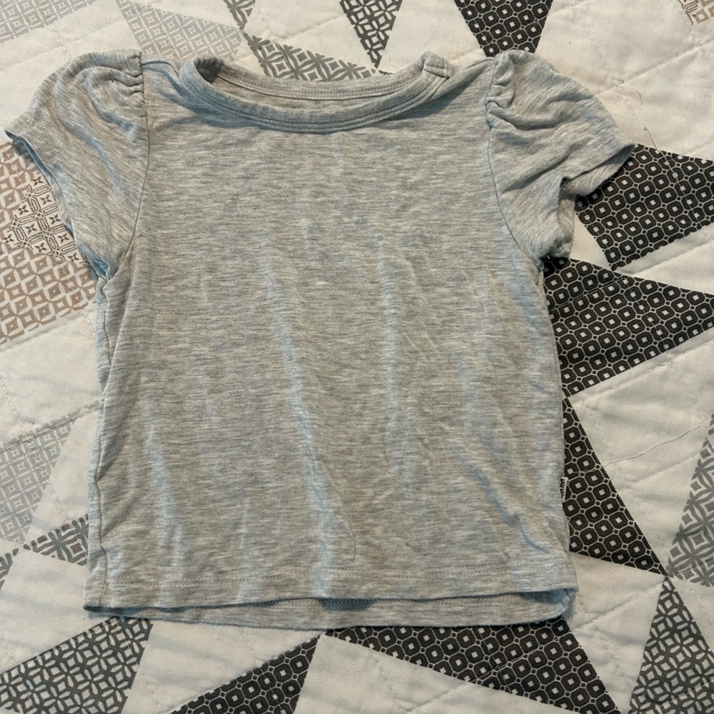 Little sleepies puff sleeve top